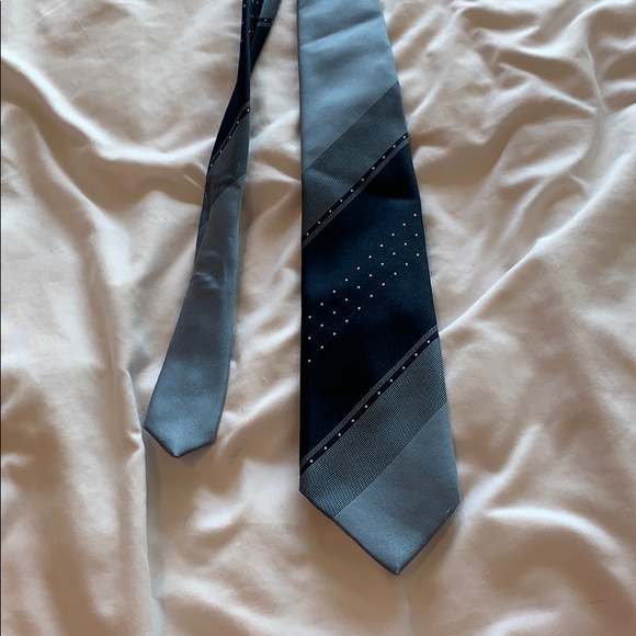 haulinetrigere Other - Blue tie